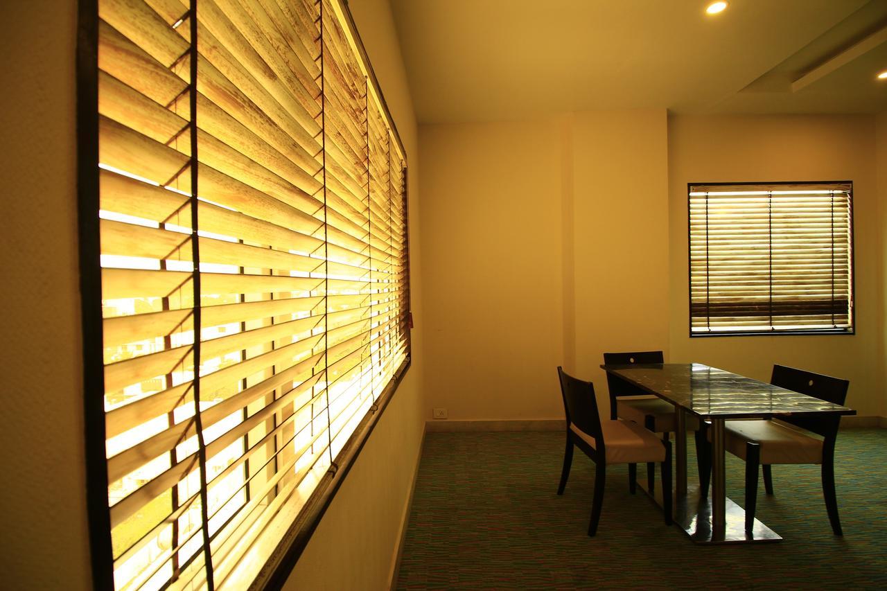 Siesta Star T. Nagar Hotel Chennai Ngoại thất bức ảnh