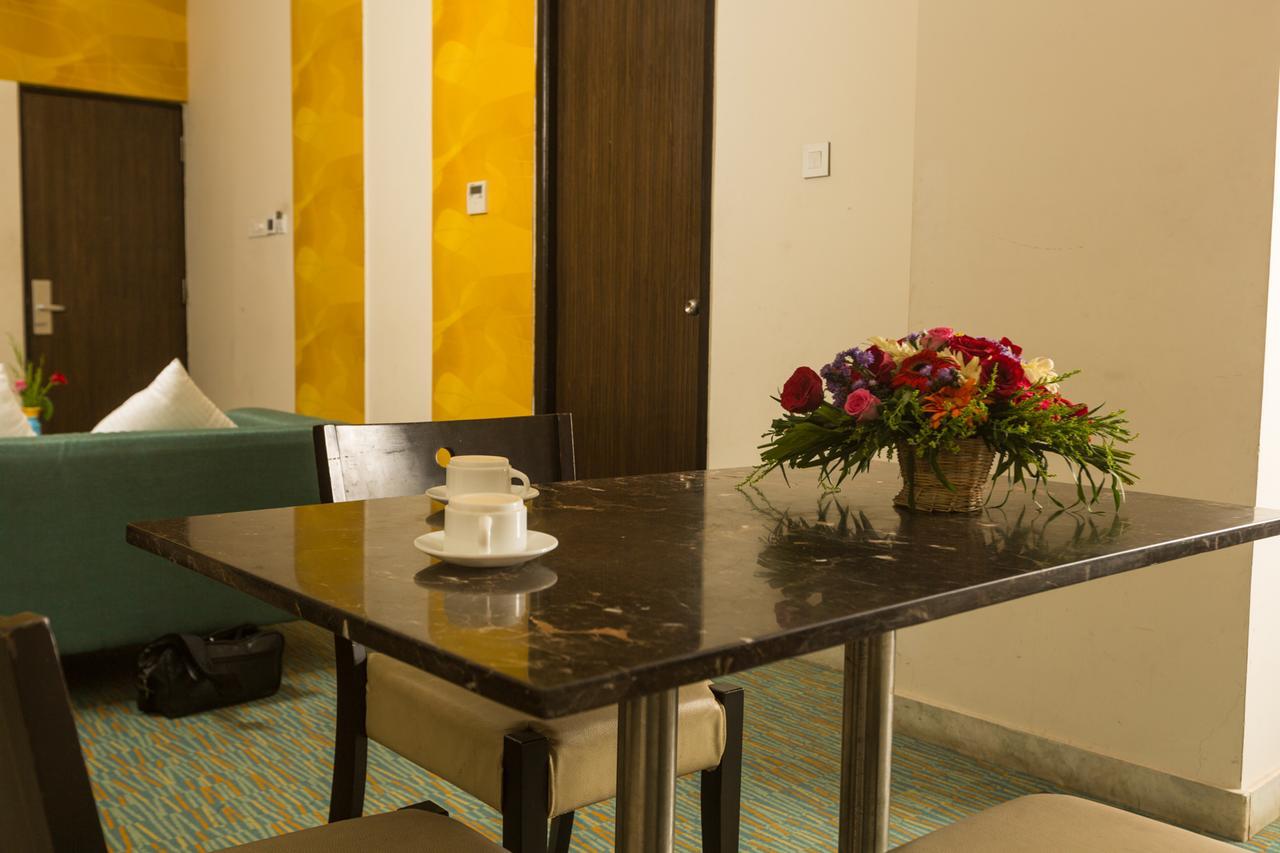 Siesta Star T. Nagar Hotel Chennai Ngoại thất bức ảnh