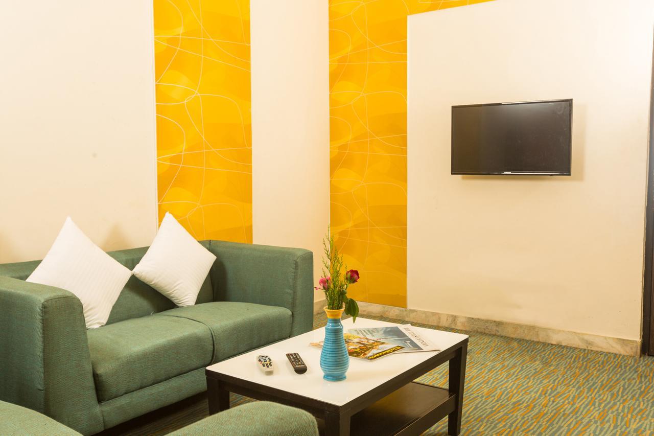 Siesta Star T. Nagar Hotel Chennai Ngoại thất bức ảnh