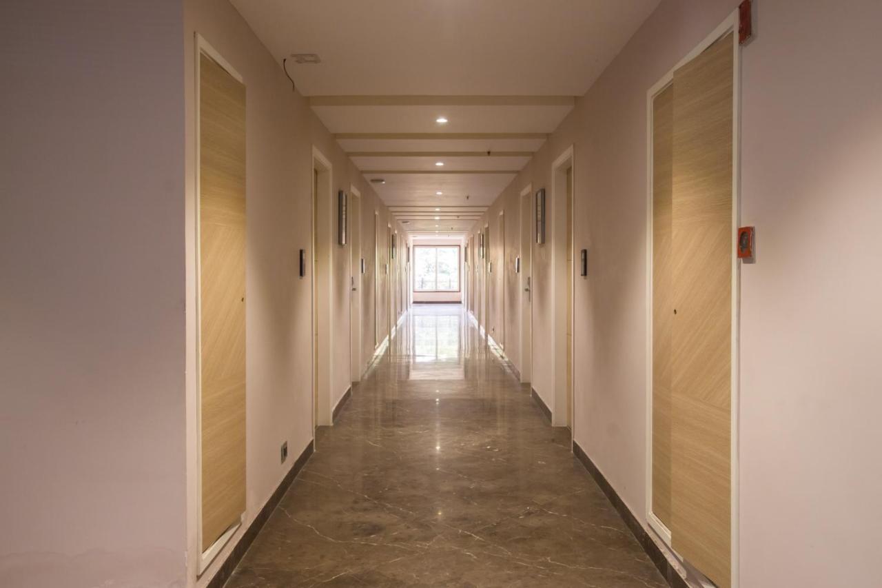 Siesta Star T. Nagar Hotel Chennai Ngoại thất bức ảnh